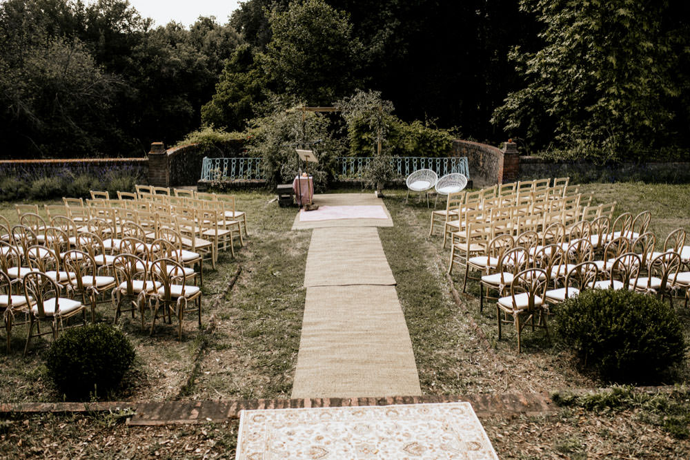 ceremony setting wedding photographer Tuscany Italy