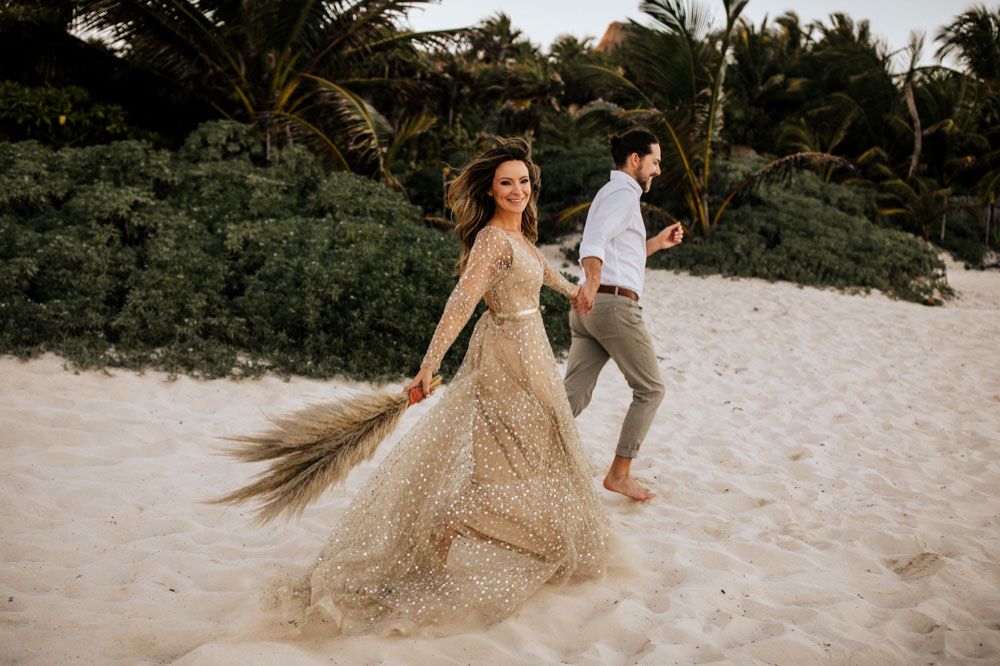 Beach wedding Tulum