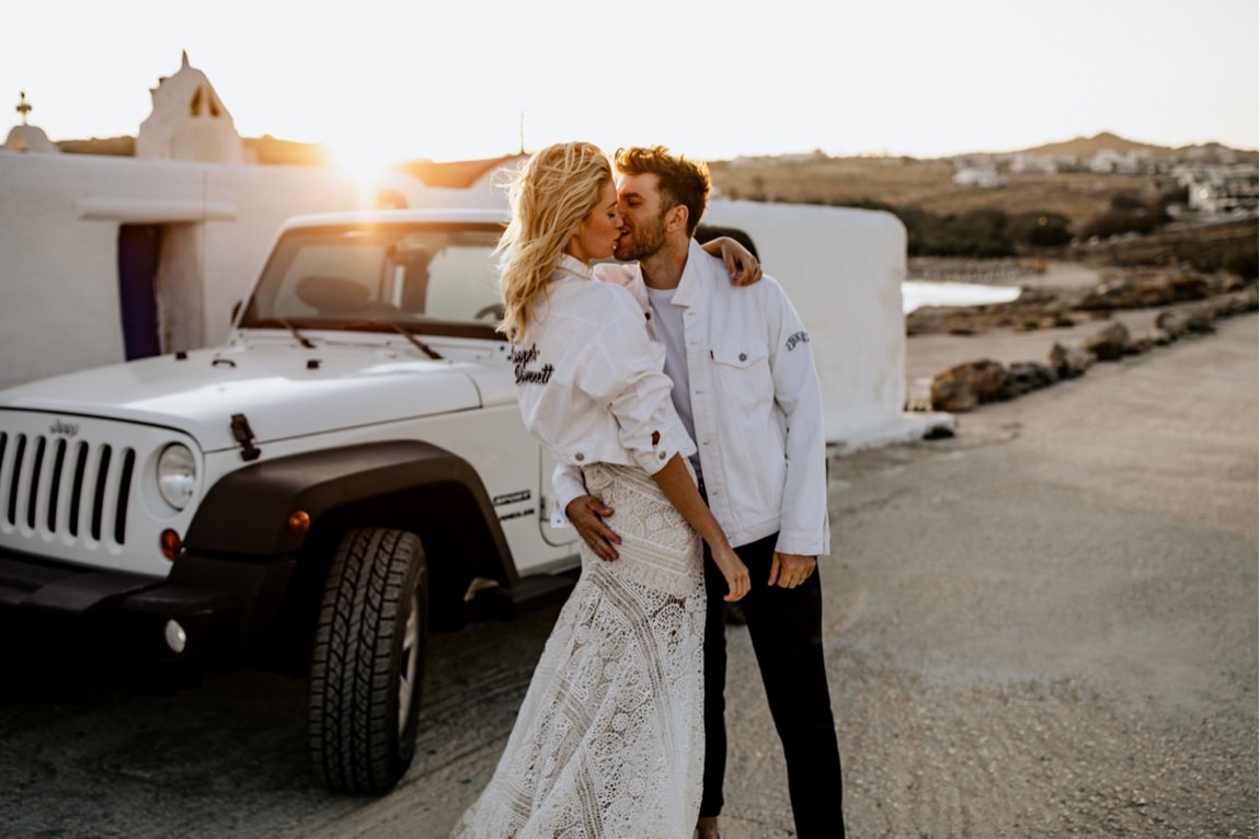 intimate wedding greek island photographer mykonos intime Hochzeit Mykonos Fotograf