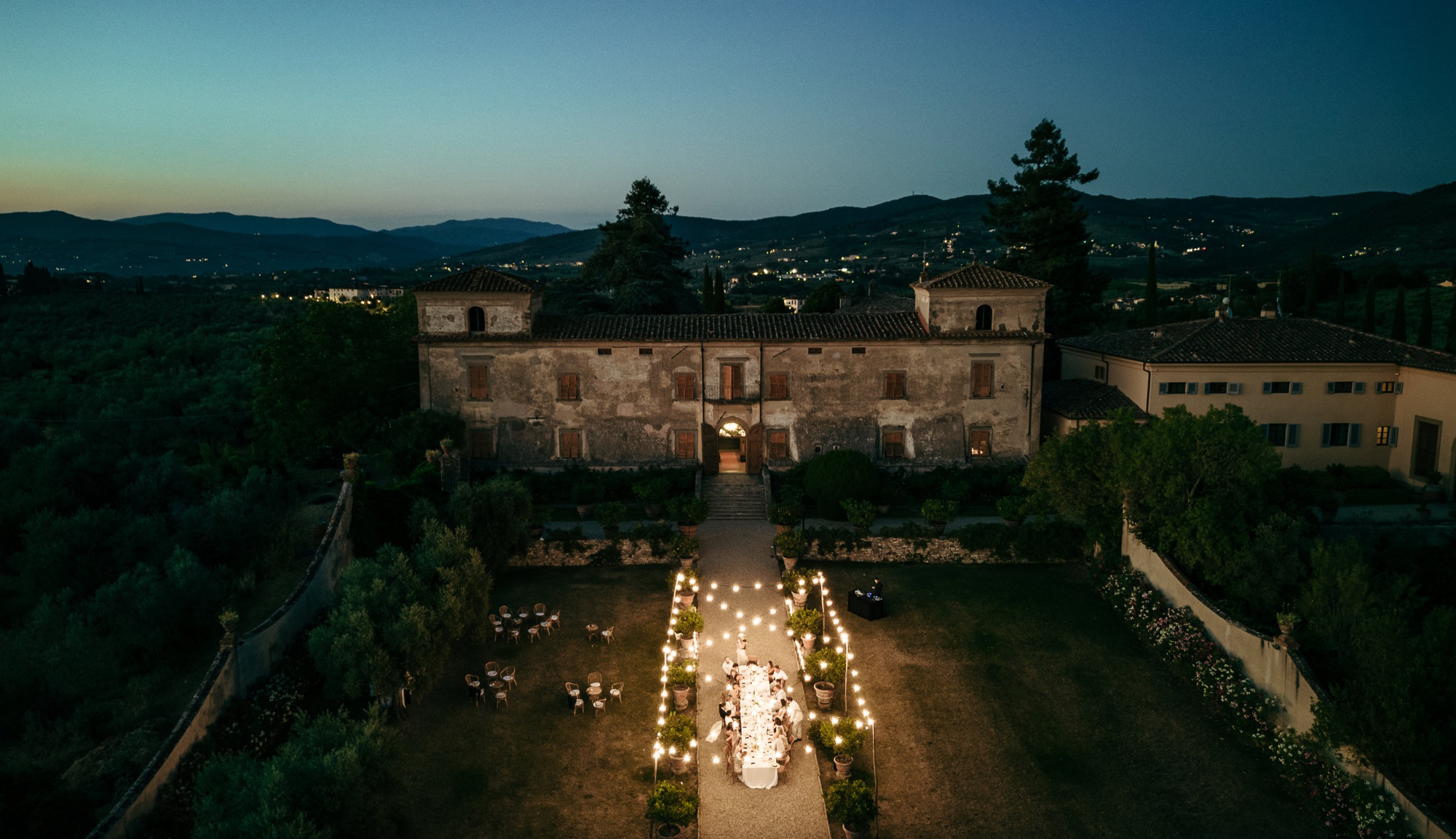 Wedding Photographer Tuscany Villa Medicea di Lilliano