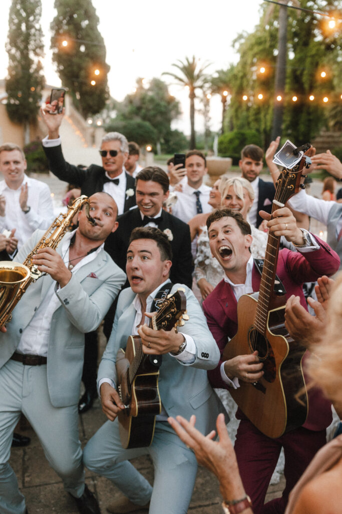 knights club wedding